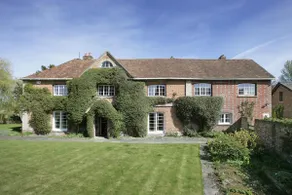 Bridge Farmhouse - Image 2