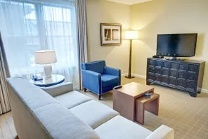 NEW ENGLAND SEAPORT ESCAPE in our 2 Bedroom Deluxe - Image 3