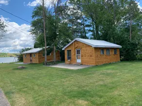 Hickory Waterfront Cottage #1 - Image 2