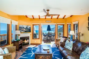 Oceanfront villa w One of a kind Amazing View - Image 5