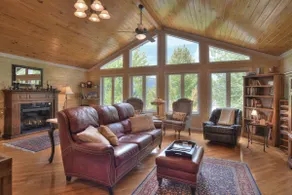 Updated home with views near downtown Durango - Image 2