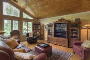 Updated home with views near downtown Durango - Image 4