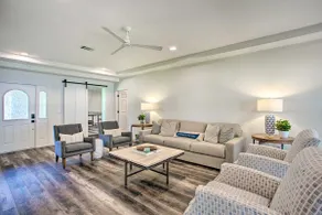 Remodeled Cedar Creek Lake Retreat w/ Fire Pit! - Image 4