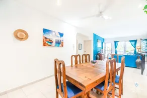 Huge deluxe 2 BR 6 guest 1 block to Beach, Malecón - Image 4