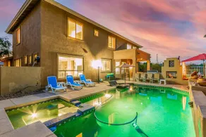 Luxury Cul-De-Sac Home With Heated Pool & 5BR - Image 2