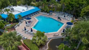 Beautiful Park Shore Resort Condo Unit 113 - Image 2