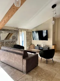 The East Up - Apartment with park view, 1st floor - Image 5