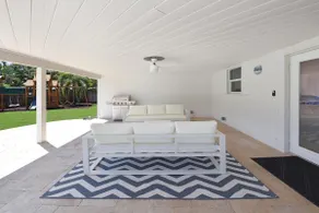 2350 Lighthouse Pt Swing Set | by Brampton Park - Image 2