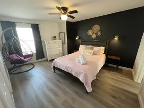 7 Min to Apple | Ensuite 2BR + Garage - Image 3