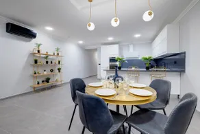 Art Deco Luxury Apartment, Central Location by Buena Vista - Image 3