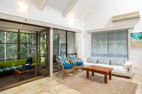 Valley Hideaway - Whole House - Image 5