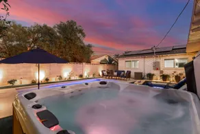 Crown Azul - Old Town 2 Primary's New Pool Spa BBQ - Image 3
