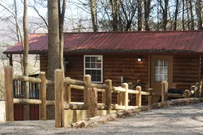 Cabin w/Vintage Tool Decor near Fall Creek Falls! - Image 3