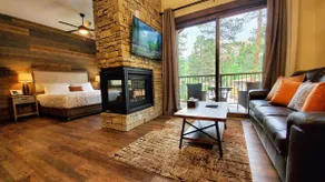Stream Suites End Unit *Poss. construction noise - Image 2
