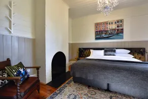 Heritage Cottage - Image 2