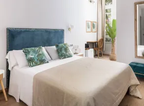Arlet - Deluxe Double room with garden view - Image 3
