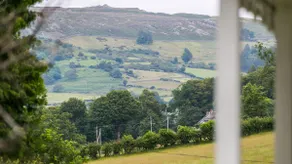 Cae Mab Dafydd : un gîte chaleureux avec cheminée pouvant accueillir 3 personnes dans 2 chambres - Image 3