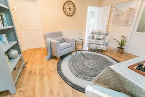 Cae Mab Dafydd : un gîte chaleureux avec cheminée pouvant accueillir 3 personnes dans 2 chambres - Image 2
