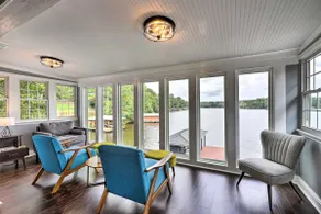 Waterfront Gem on Lake Sinclair with Boat Dock! - Image 4