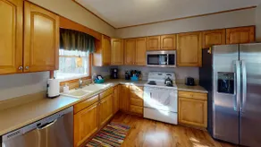 Peace at Pine Run in Hocking Hills: 13 Acres, Hot Tub, & Disc Golf! - Image 4