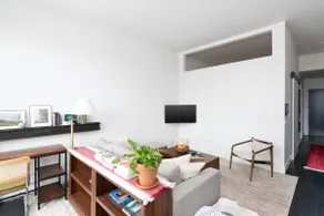 Modern Luxury 1BR Apt with Rooftop, Gym, and Parking - Image 5