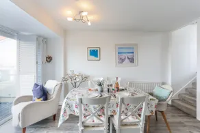 Sea View 3 bedroom seaside property - Image 5