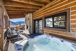 Heaven on Lake Estes! Fireplace and Jacuzzi - Image 2