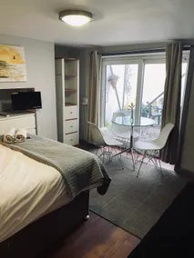 City Garden Studio Apartment Nr. Beach & Pier - Image 2