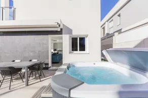 Ferienhaus \"Casa Bos Dolphin Pool Jacuzzi 6P\" mit WLAN, Klimaanlage, Balkon, Terrasse & Garten - Image 2