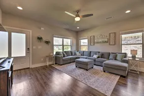 Fayetteville House: Pool Access & Gas Grill! - Image 4
