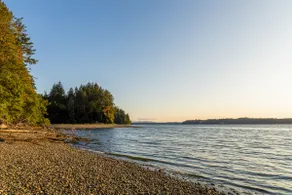 Beach Access & Views: Secluded Anderson Island Gem - Image 3