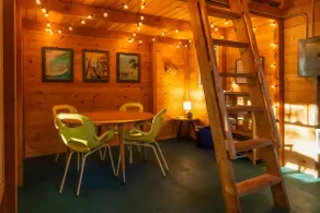 Beach Access & Views: Secluded Anderson Island Gem - Image 5