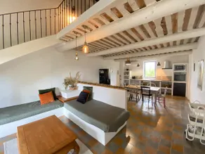 84B6 - Loft in charming 18th century farmhouse - Image 4