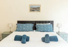 Abbotshill, Dalvey Estate -  a rural that sleeps 8 guests  in 3 bedrooms - Image 2