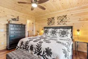 Upscale cabin | stunning views, Built 2022 | VV - Image 3