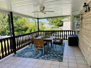 4 Bedrooms, 6 Beds, 3 Bathrooms, 6 TVs - Image 3