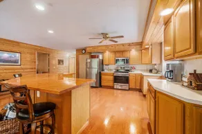 Spacious Luxury Cabin near The Big Bear Creek! - Image 5