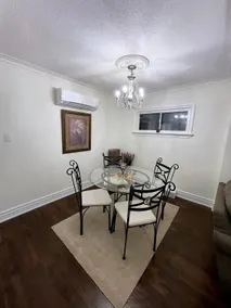Cheerful Home at Toronto Central - Image 4