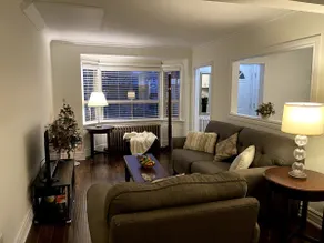 Cheerful Home at Toronto Central - Image 5