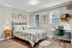 No-stairs - Chestnut Hill 2 BR/2 Bath - Image 2