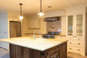 Private 9BR Beachfront Enclave on Fairy Lake - Image 3