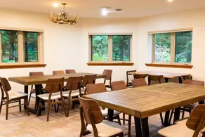 Private 9BR Beachfront Enclave on Fairy Lake - Image 2