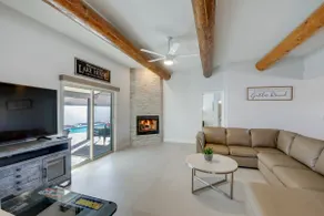 Pet-Friendly Home w/ Hot Tub in Lake Havasu City - Image 3