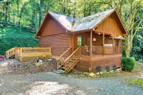 Walking distance to LeConte/Small Dogs allowed/ 2 - Image 3