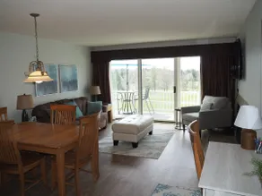 The Grand Getaway - Gorgeous and Great Location! - Image 3
