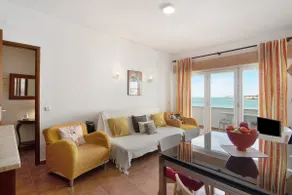 Caravelas 2 Bedroom Apartment - Image 5