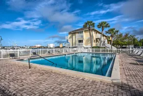 Cozy Destin Condo w/ Amenities + Private Beach! - Image 3