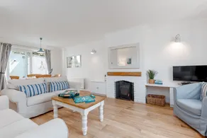 Lulwind Cottage - Image 3