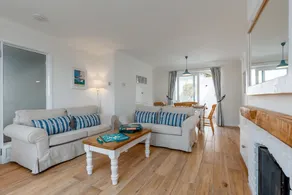 Lulwind Cottage - Image 4