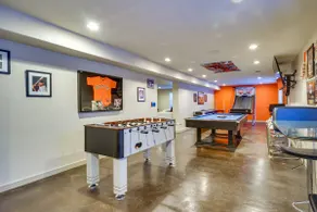 Game Room + Home Office: Spacious Kaysville Escape - Image 3